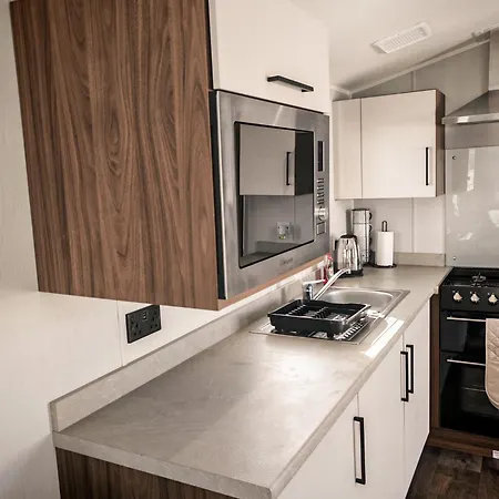 Primrose Valley Primrose Field 4 * Filey